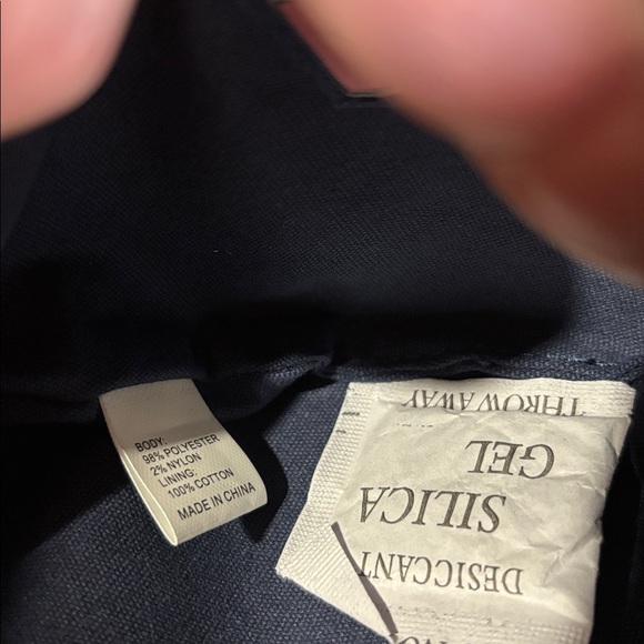 Vineyard Vines girls Pink and Navy Sequin Whale Bag purse - Picture 6 of 6